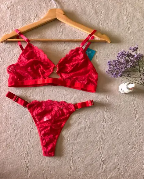 Conjunto bralette con tangaless de puntilla-TIENTO